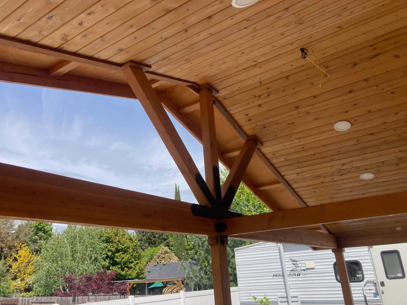 Timber frame king post bracket detail